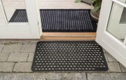 Tica Copenhagen Dot Gummi Dørmåtte, , 45x75 cm- Dørmåtter
