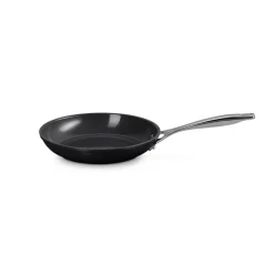 Le Creuset Essential Non-Stick Ceramic Stegepande, , Ø24 cm- Gryder & Pander