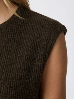 Hot Everest Knit Vest, , 34 Dame Veste