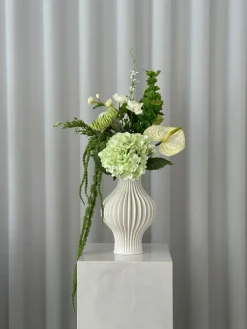 Bloom Objects Forma Vase,- Vaser & Urtepotteskjulere