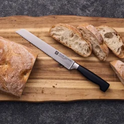 Zwilling Four Star Brødkniv- Køkkenknive & Tilbehør