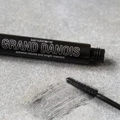 Sandstone Grand Danois Mascara, Black- Øjne