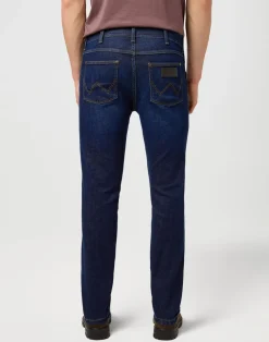 Hot Greensboro Straight High Stretch Jeans, , W31/L32 Jeans