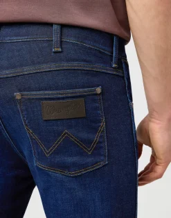 Hot Greensboro Straight High Stretch Jeans, , W31/L32 Jeans