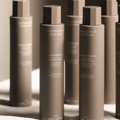 Hydrating & Strengthening Shampoo, 250 ml Hårpleje|Hårpleje