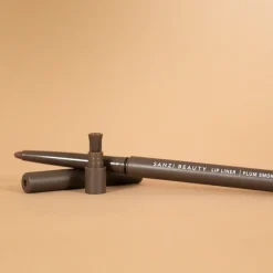 Outlet Lip Liner, Læber