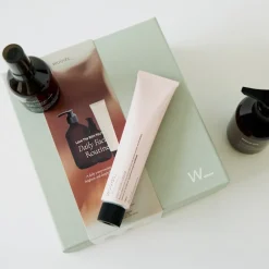 woods_ copenhagen Love The Skin You're In Daily Facial Routine Gaveæske- Gaveæsker Til Hende
