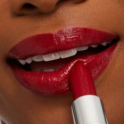 Hot Mini ximal Sleek Satin Lipstick, Makeup