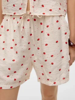 Clearance Odette Shorts, , L Dame Shorts