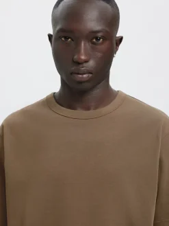 Annarr Ro O-Neck Emb T-shirt, , L- T-Shirts & Poloer