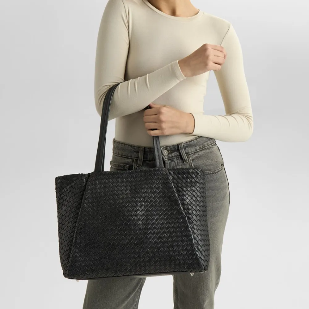 New Saya Shopper, Dame Shoppere