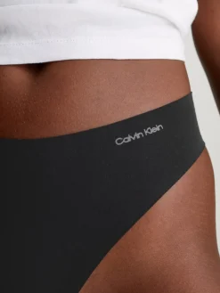 Calvin Klein Seamless Thong, , L-Dame Lingeri