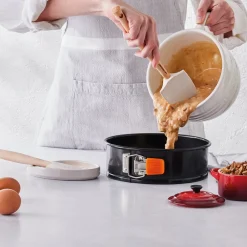 Le Creuset Signature Stentøj Oval Grydeskeholder,- Køkkentilbehør & -Redskaber
