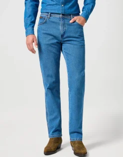 Wrangler Texas Low Stretch Jeans, , W33/L30- Jeans