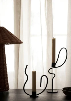 ferm LIVING Valse Lysestage,- Lysestager & Lys