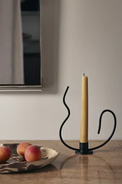 ferm LIVING Valse Lysestage,- Lysestager & Lys